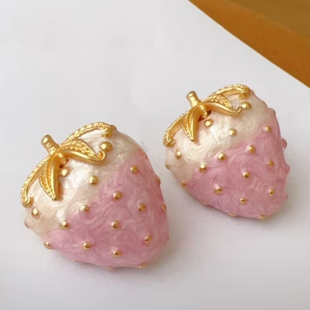 🆕️ Pink and Gold Strawberry Earrings NWOT